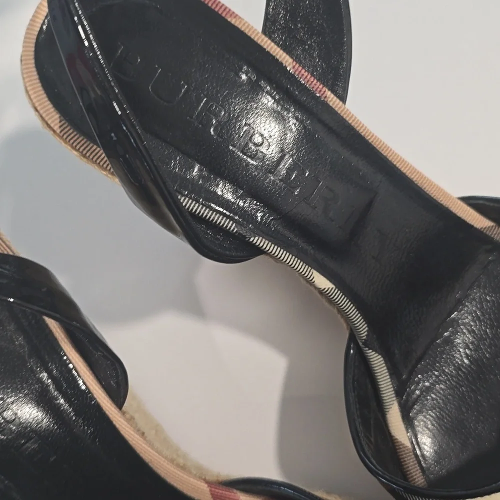 Burberry Plaid Wedge Sandals Espadrilles Size 39 with Box - Picture 5 of 16